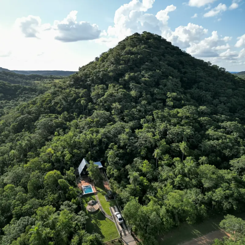 Tramonto Cabañas - Cabaña en Caacupé con piscina para alquiler por día